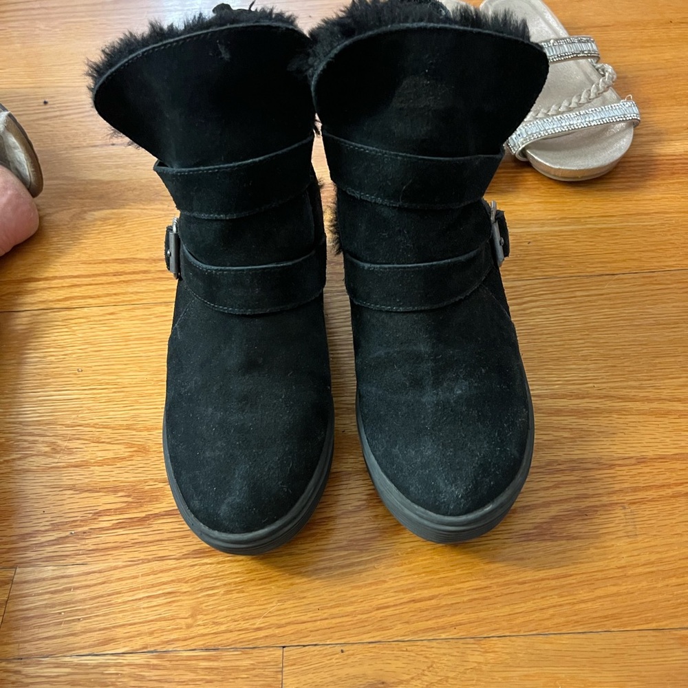 Black Winter Ankle Boots with Fleece Lining